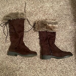 Fur-Lined Brown Boots
